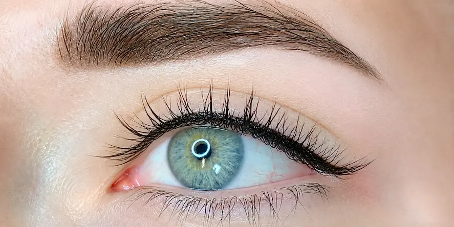 Nachherbild nach Permanent Make-up Eyeliner